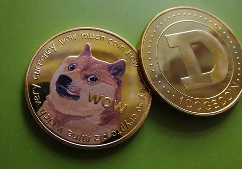 SpaceX anunță că va lansa o misiune pe Lună plătită cu criptomoneda Dogecoin