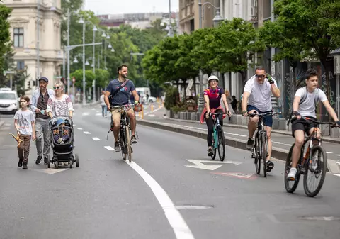 Străzile din Bucureşti care deveneau pietonale în weekend nu se mai închid sâmbătă și duminică, din cauza EURO 2020
