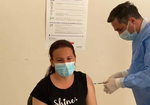 Doar 54.000 de persoane vaccinate, în ultimele 24 de ore. Numărul celor care au primit prima doză, tot mai mic