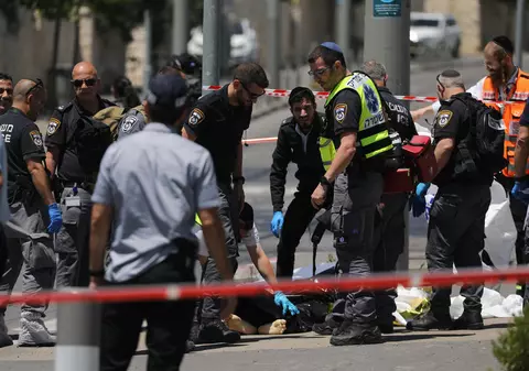 Atac în Ierusalim. Doi israelieni au fost înjunghiați, iar agresorul, împușcat mortal de polițiști