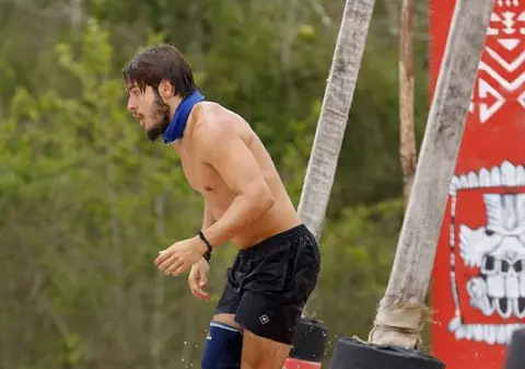 Albert de la „Survivor România”, susținut de un fost concurent. „Ești familia mea. Meriți să câștigi”