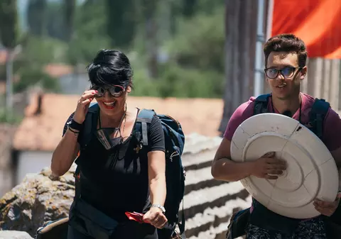 Patrizia Paglieri și fiul ei, cursă nebună la „Asia Express” sezonul 4. „A chemat poliția”