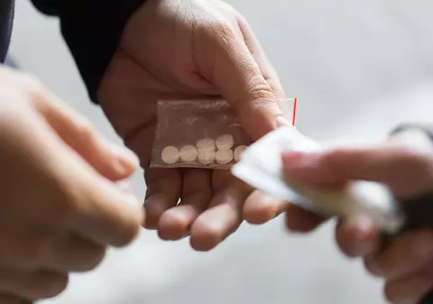 Cum a ajuns un elev olimpic traficant de droguri la doar 16 ani