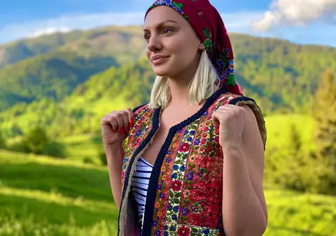 Alexandra Stan a împlinit 32 de ani. A primit de ziua ei un cadou neașteptat