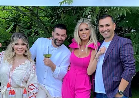 Smiley a publicat imagini emoționante de la botezul fetiței lui, Josephine. „A fost cod roșu de iubire”