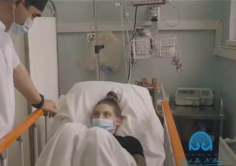 „Maria este dovada că minunile există”. O studentă s-a trezit din comă profundă și participă la cursuri online de la spital