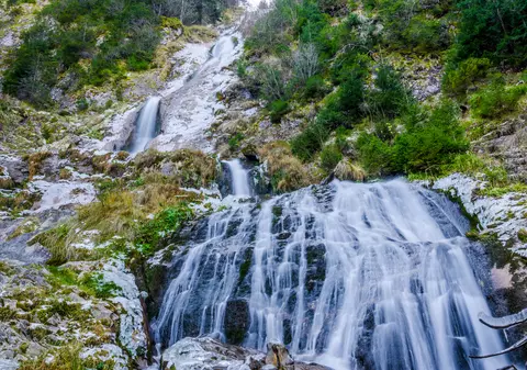 Cascada Cailor - cum ajungi și ce mai poți vizita în apropiere