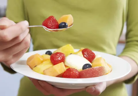 Ce să mănânci vara ca să nu te îngrași