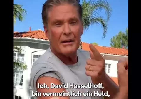 David Hasselhoff apare într-un videclip care încurajează vaccinarea anti-Covid în Germania