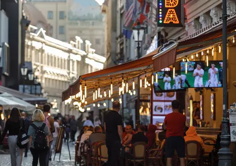 REPORTAJ. EURO 2020 a debutat în România, dar românii nu-și găsesc entuziasmul: „E trist că e la noi acasă, dar nu jucăm”