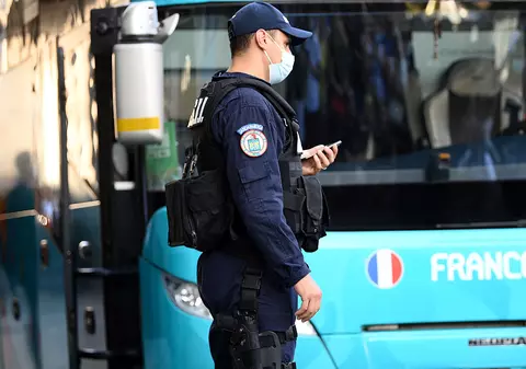 Francezii critică Bucureștiul, unde a venit să joace campioana lumii, în optimi, la Euro. Comparație cu fosta URSS