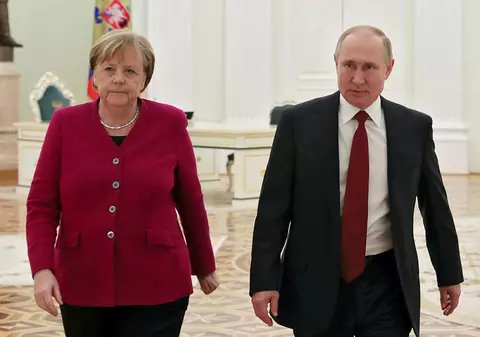 Angela Merkel insistă pentru un summit UE-Rusia. „Și în timpul Războiului Rece oamenii vorbeau unii cu alții”