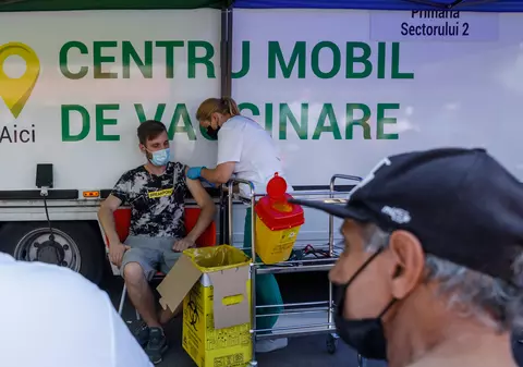 Peste 90.000 de persoane au fost imunizate prin intermediul campaniei „Orașul vaccinează satul”