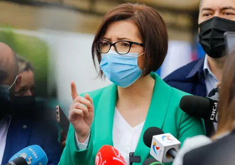 Cele mai multe cazuri noi și decese COVID, la nevaccinați. Cum se împart procentele