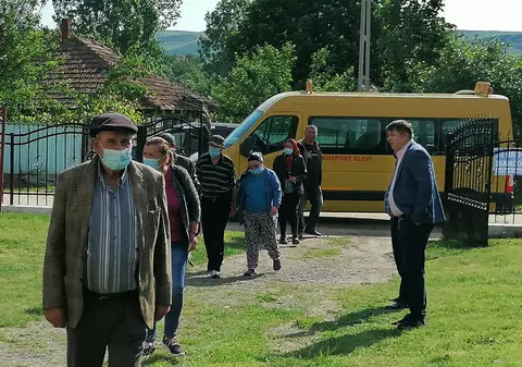 Ioana Mihăilă vrea sprijinul preoților și al medicilor de familie în campania de vaccinare la sate