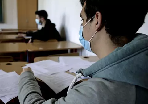 Noutățile propuse de proiectul România Educată: BAC unic pentru toți absolvenții de liceu