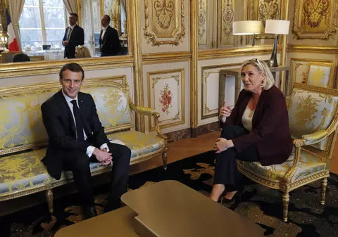 Alegeri regionale în Franța cu rezultate neașteptate. Scrutinul, marcat de absenteism