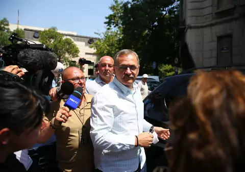Decizia în procesul în care Liviu Dragnea cere mutarea în provincie a dosarului privind vizita în SUA, amânată pentru 4 noiembrie