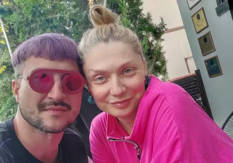 Cristina Cioran, pe Litoral, alături de iubit și de fiului lui. Fetița ei e încă internată în spital