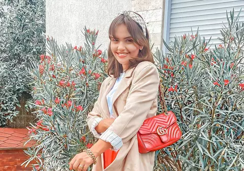 Cristina Șișcanu a pozat într-un costum de baie minuscul, după ce a slăbit. Ce regim alimentar a urmat