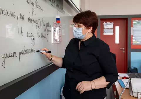 Limba rusă în școli, între nostalgie și utilitate. „Rușii sunt lângă noi, e bine să le cunoaștem limba”