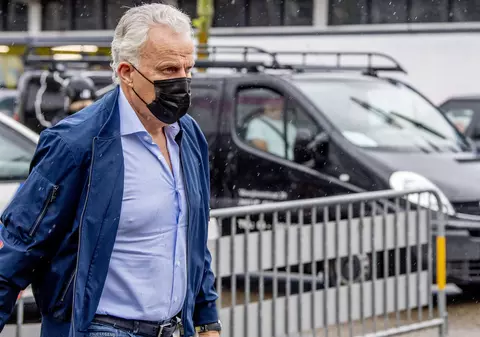 Jurnalist de investigații olandez, în stare gravă după ce a fost împușcat pe stradă, în Amsterdam