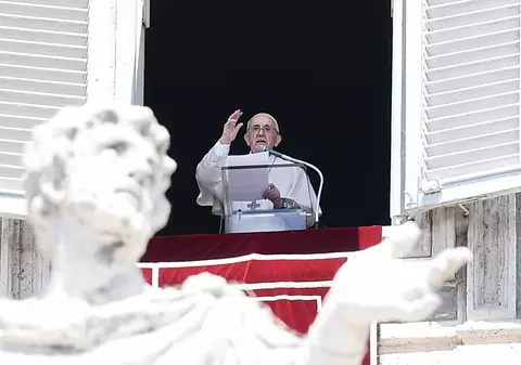 Papa Francisc, după ieșirea din spital, se declară „solidar” cu ţările europene afectate de inundaţii