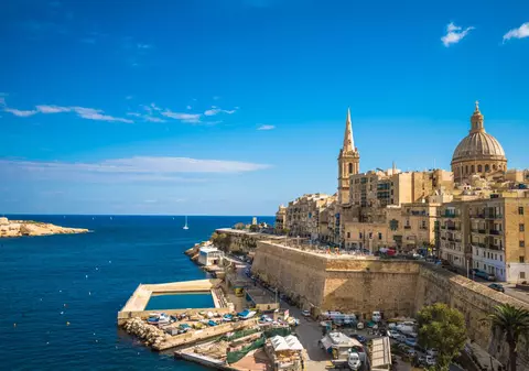 Malta renunță la închiderea frontierelor pentru persoanele nevaccinate. Ce altă măsură impune