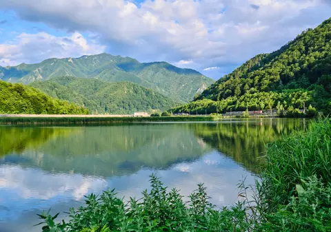 Valea Oltului - atracții și obiective turistice. Cum ajungi și ce poți face acolo