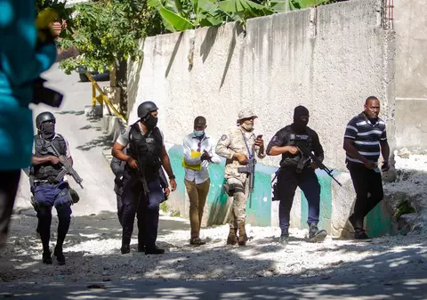 Haos în Haiti, după asasinarea președintelui. Patru mercenari, ucişi şi alţi doi, arestaţi