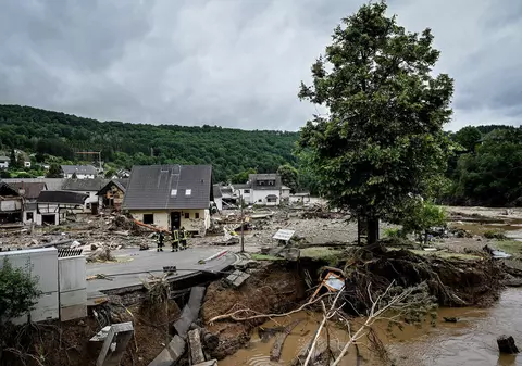 Bilanțul inundațiilor catastrofale din Germania: Cel puțin 106 morți și sute de oameni dați dispăruți