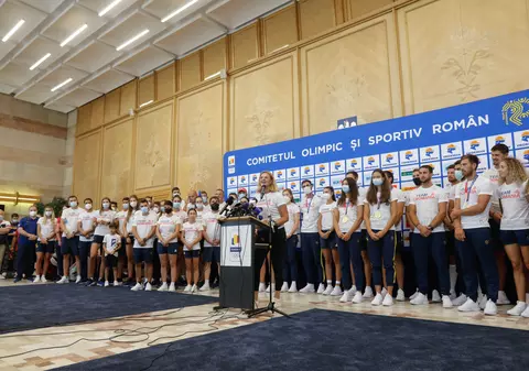 Elisabeta Lipă, ironii la adresa ministrului Drulă la revenirea canotorilor de la JO. „Îi mulțumesc că nu ne-a răspuns la telefon”