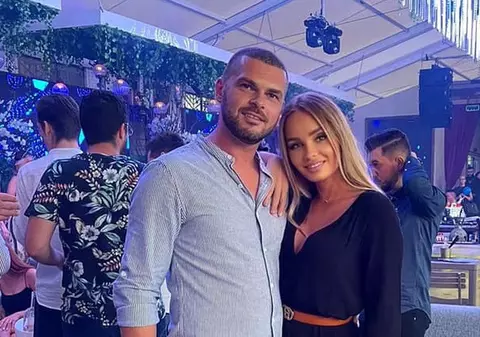Maria Constantin, despre relația cu părinții viitorului soț. „Îmi place să vin aici. Facem planuri de nuntă”