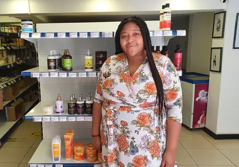 Viața în București a unei studente la Medicină venite din Africa: „Zici că ești în Nigeria, numai că ai și wi-fi”