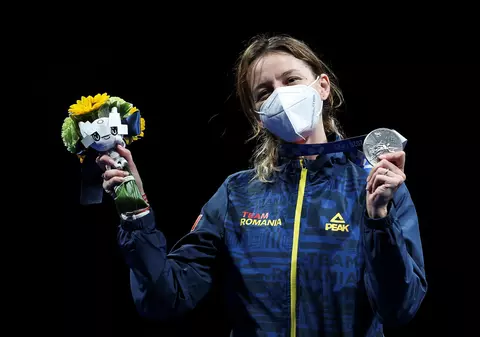 Ana Maria Popescu l-a felicitat pe Eduard Novak pentru argintul de la Tokyo. Reacția internauților