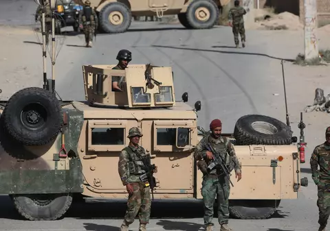 Scrisoarea surprinzătoare a unui comandant al armatei afgane: „Am fost trădați în lupta cu talibanii”