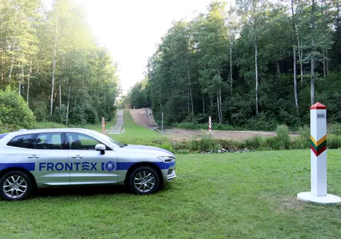 Ucraina a trimis 38 de tone de sârmă ghimpată pentru gardul pe care Lituania îl ridică la granița cu Belarus, menit să oprească migranții