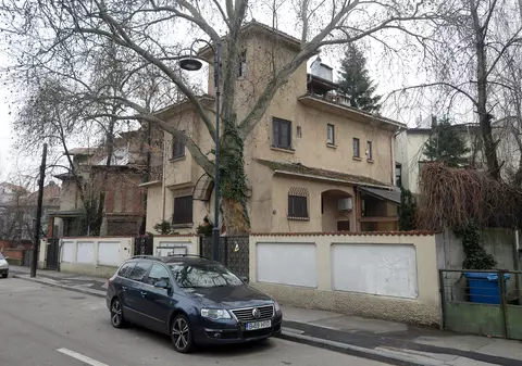 Guvernul ține la secret lista demnitarilor care ocupă locuințe de serviciu