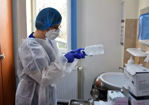 Puţin peste 5.600 de persoane au fost vaccinate anti-COVID-19 în ultimele 24 de ore