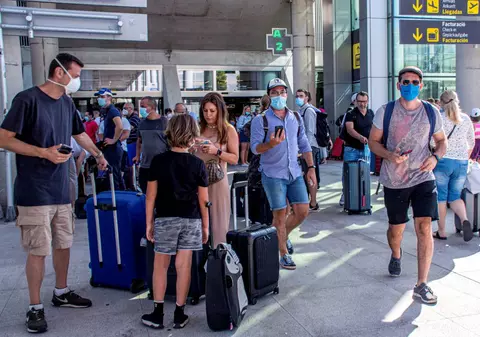 Noua listă a țărilor cu risc epidemiologic. SUA, Turcia și Israel intră în zona roșie