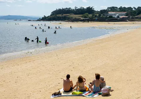 Atenționare de călătorie pentru Spania. Țara, sub coduri galben, portocaliu şi roşu de caniculă şi furtună