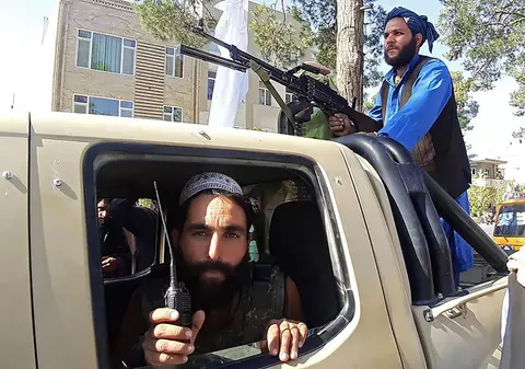 Franța respinge orice discuție cu talibanii: „Nu există talibanism soft”