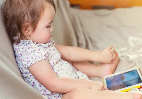 Ce desene animate sunt bune pentru copii? Doi creatori de animații le dau sfaturi părinților