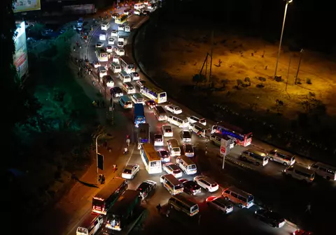 Ambuteiaj fără precedent în Nairobi. Unii oameni au ajuns acasă când ar fi trebuit să plece din nou spre serviciu