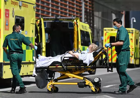 Studiu: Plămânii celor vaccinați nu sunt afectați în cazul infectării cu COVID-19