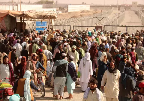 Temeri privind o nouă criză a refugiaților în Europa, după ce talibanii au cucerit mai multe orașe din Afganistan