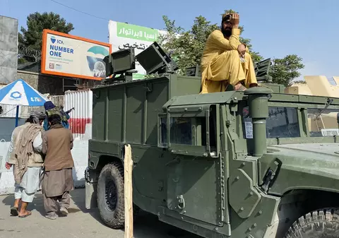 NATO, mesaj către talibani: „Nu vom permite niciunui terorist să ne amenințe”