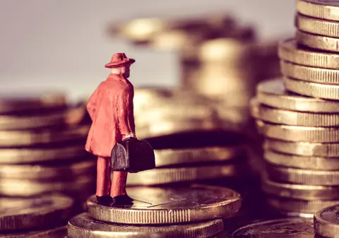 Când Occidentul e obligat să admită că profitul capitalist și democrația pot fi rivale