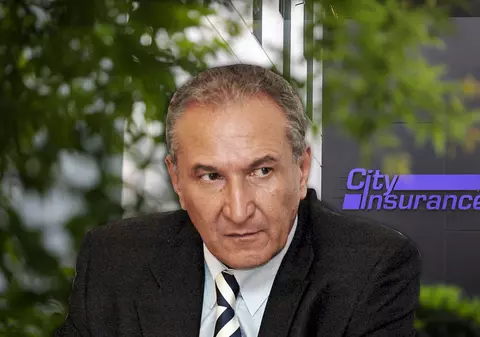 Procurorii au ridicat acte de la sediul falimentarei City Insurance. Cine e principalul vizat în dosarul deschis