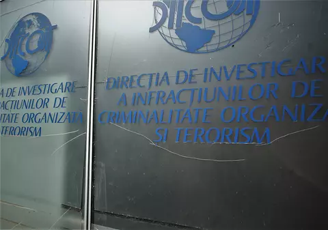 Patru foşti membri ai conducerii Rompetrol, trimişi în judecată pentru evaziune fiscală. Un suspect este din Rusia. La cât ajunge prejudiciul